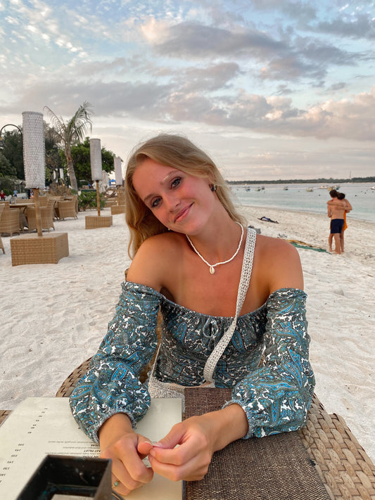 White Beach Necklace